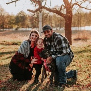 Meet your Posher, Dakota